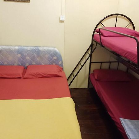 Oyo Home 90430 Mountain Resthouse Ranau Esterno foto