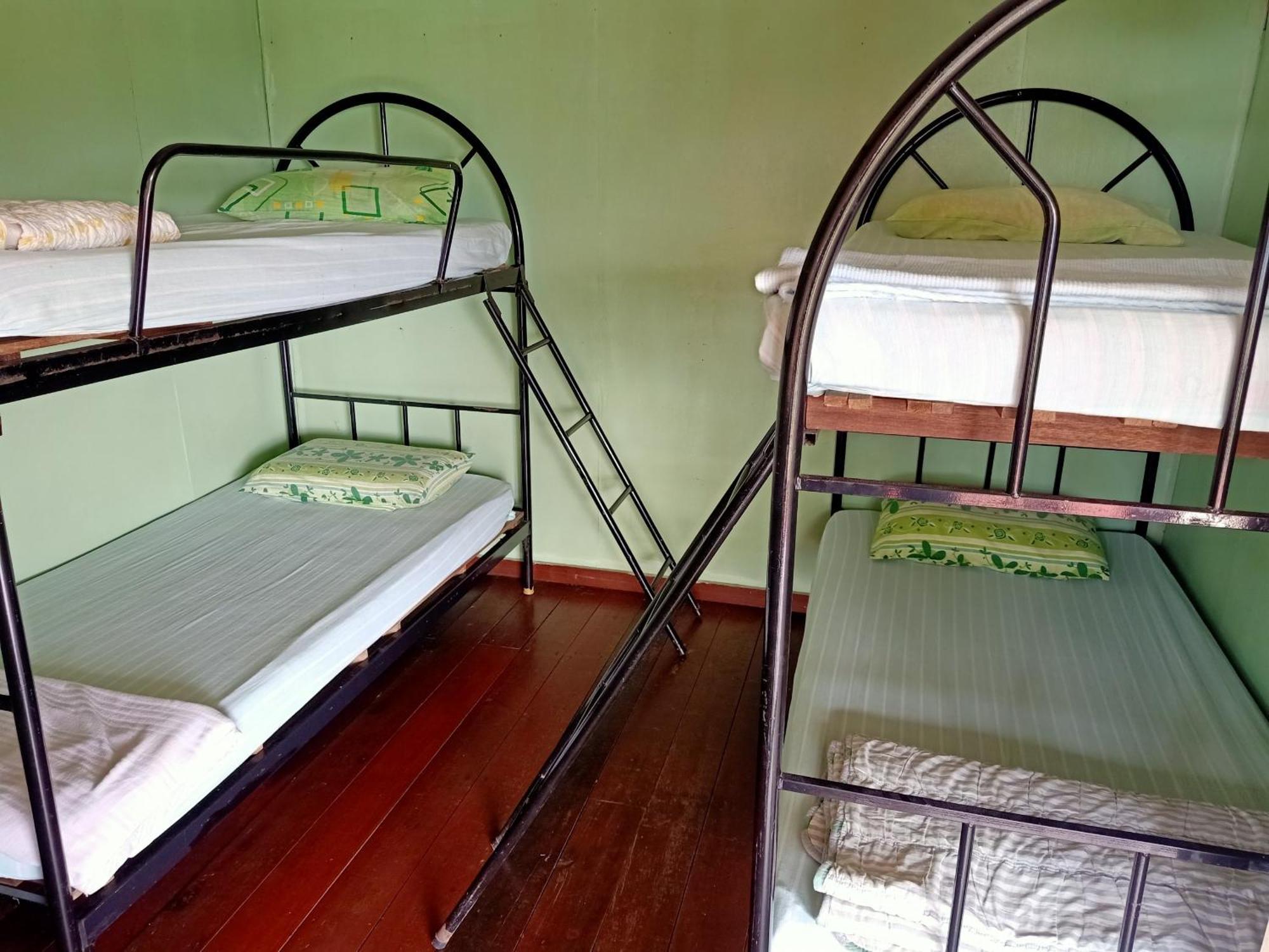 Oyo Home 90430 Mountain Resthouse Ranau Esterno foto