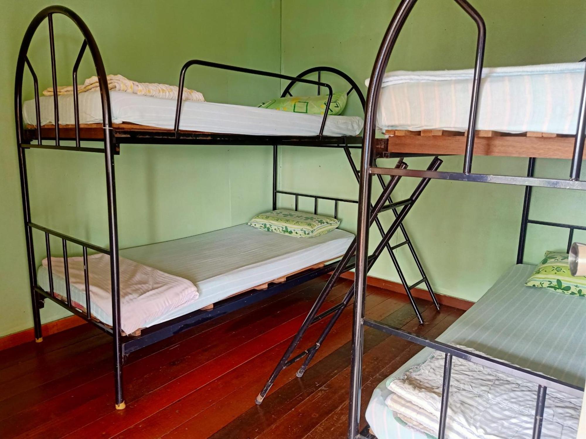 Oyo Home 90430 Mountain Resthouse Ranau Esterno foto
