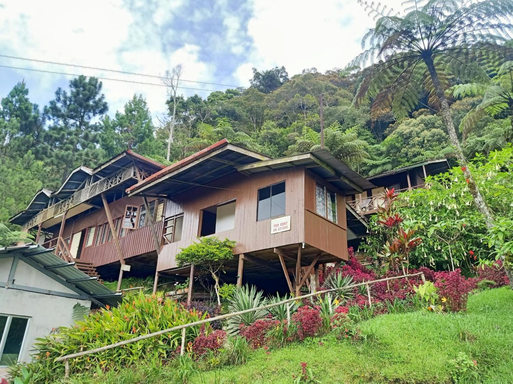 Oyo Home 90430 Mountain Resthouse Ranau Esterno foto