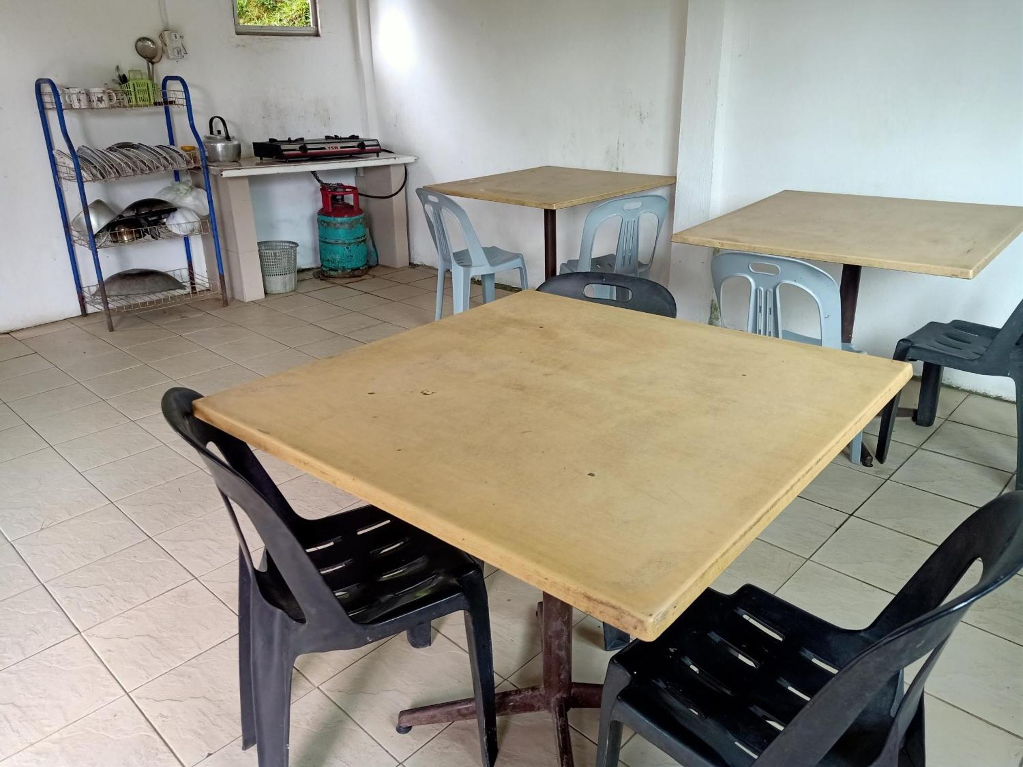 Oyo Home 90430 Mountain Resthouse Ranau Esterno foto