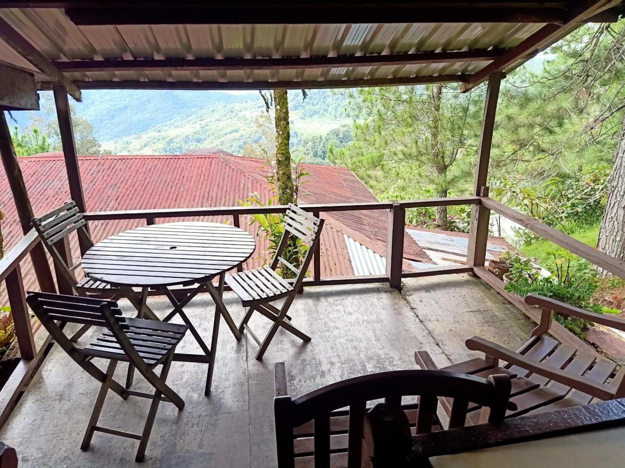 Oyo Home 90430 Mountain Resthouse Ranau Esterno foto